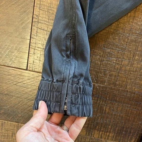 Spanx Stretch Twill Cargo Jogger Sz small grey black - Picture 7 of 7